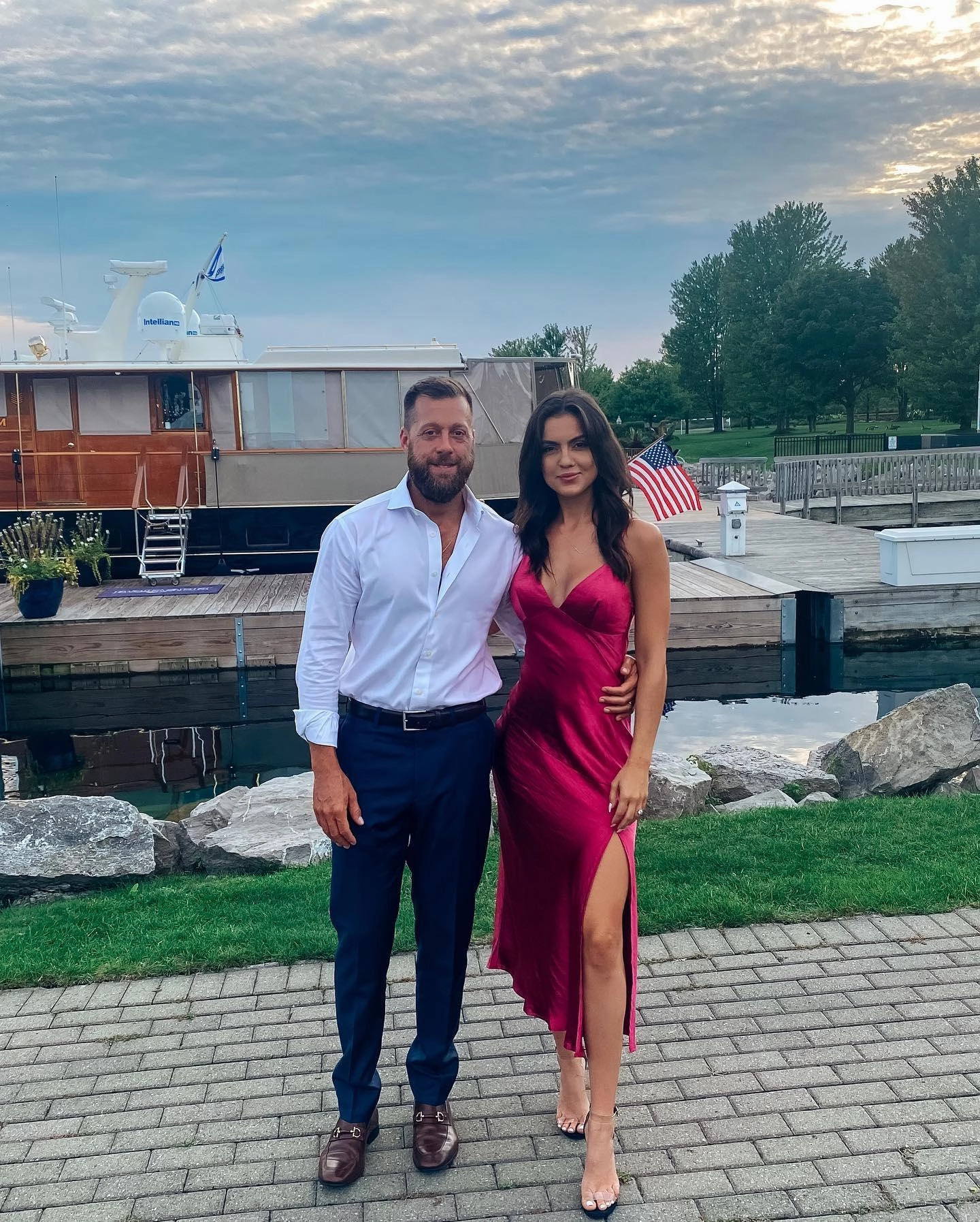 Warm-Layer Zelda Dress - Fuchsia