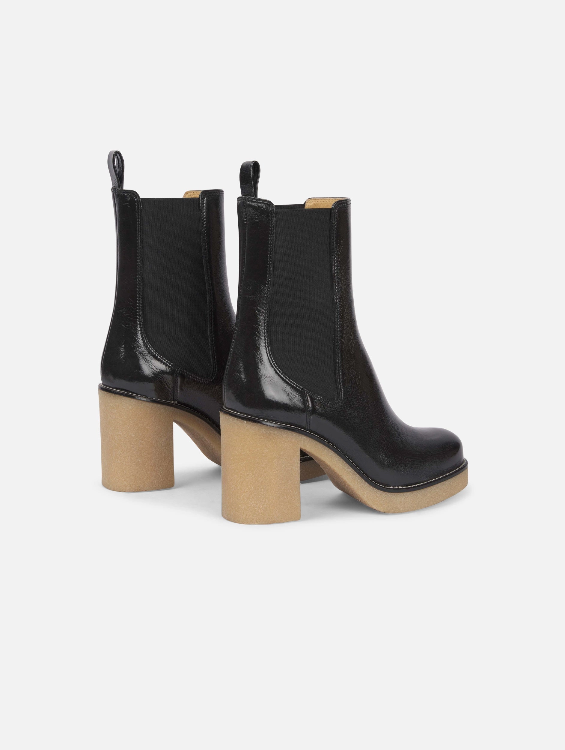 Boots ??lastiques en cuir verni noir Padded Interior Weekend Wanderer Stable Support Windy Weather