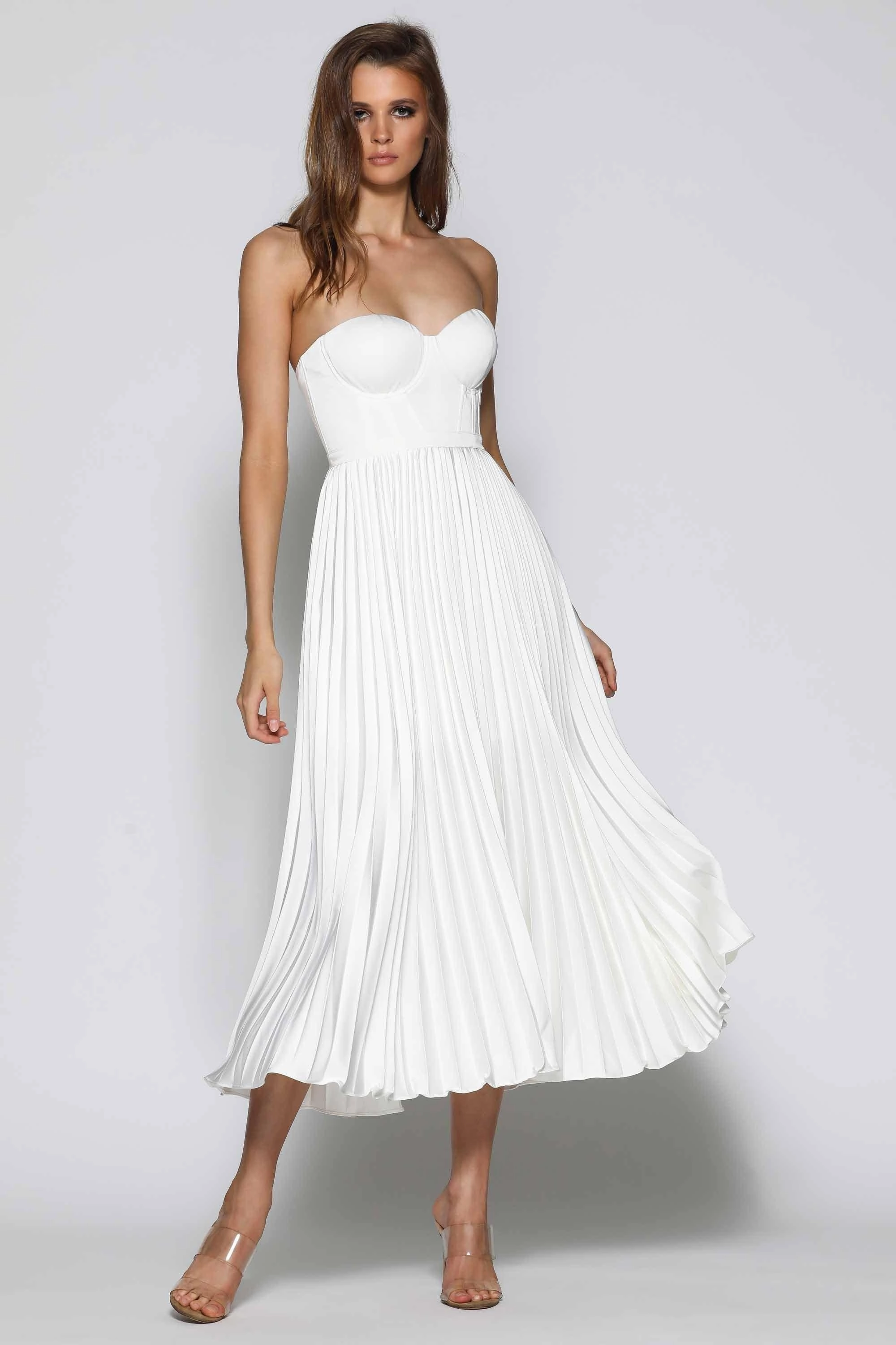 Milan Dress - White ComfortFitDesign