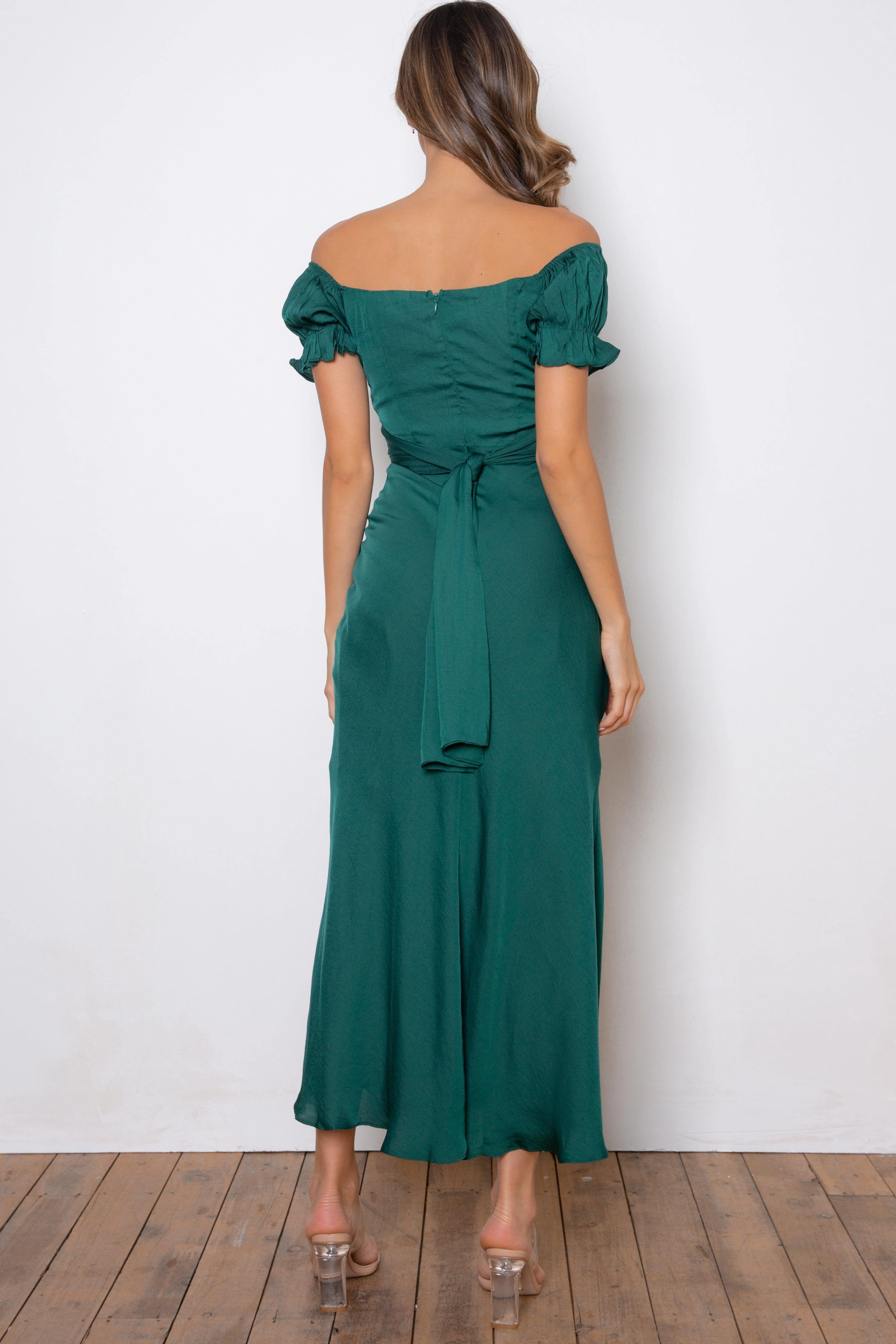 Samantha Dress - Forest Green Fit for All Seasons