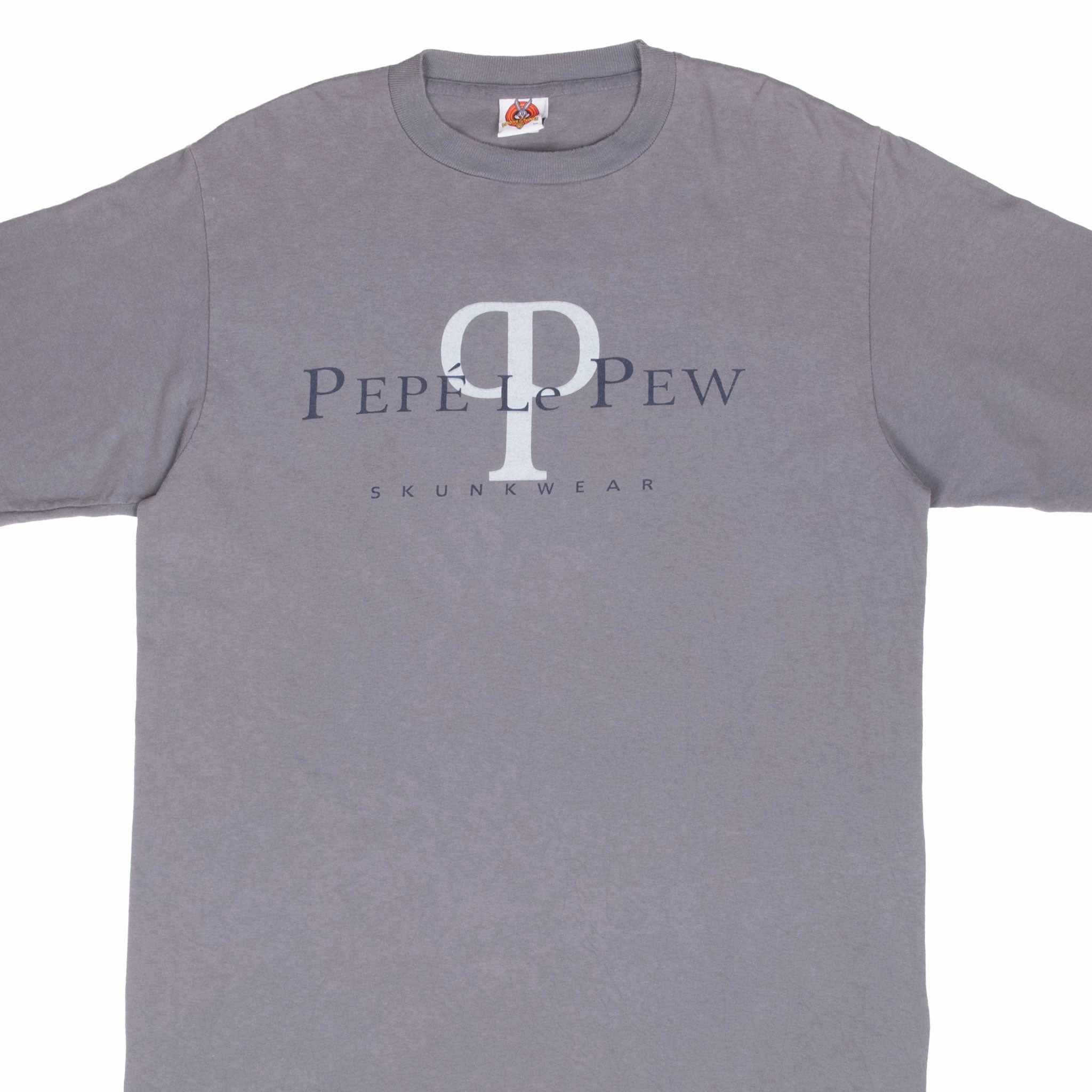 Simple Comfort Look All-Purpose Wear VINTAGE LOONEY TUNES PEPE LE PEW SKUNKWEAR 1997 TEE SHIRT LARGE MADE IN USA