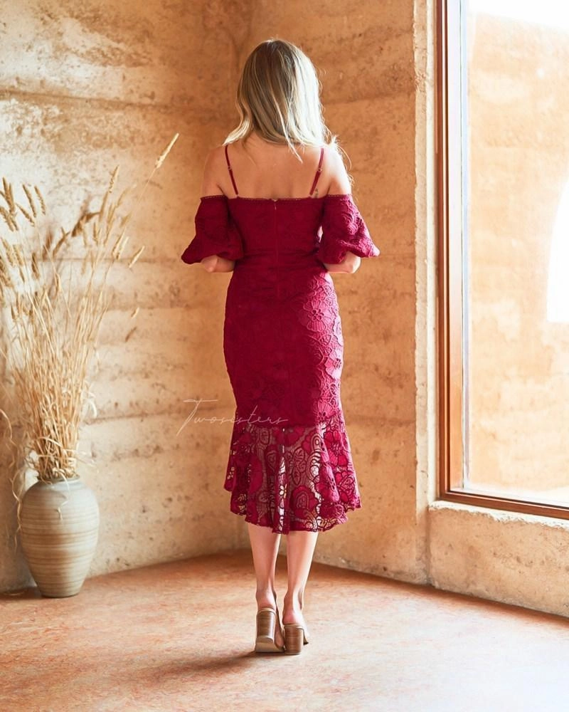 Riana Dress - Red (Final Sale) Sleek Volume Comfortable travel dress