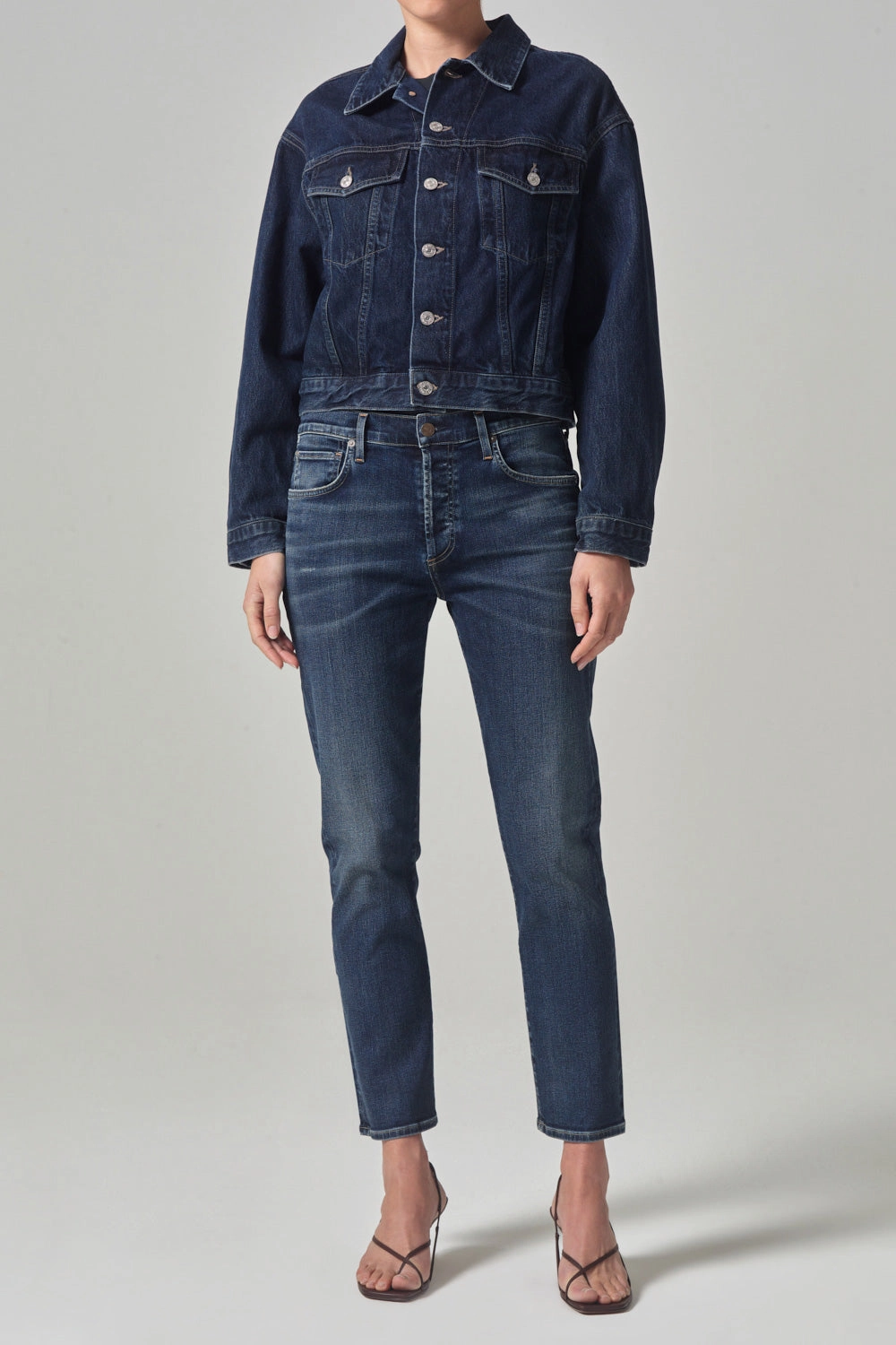 Couple Look Athlete Fit Festival Outfit Go-To Style Emerson Slim Fit Boyfriend 27"