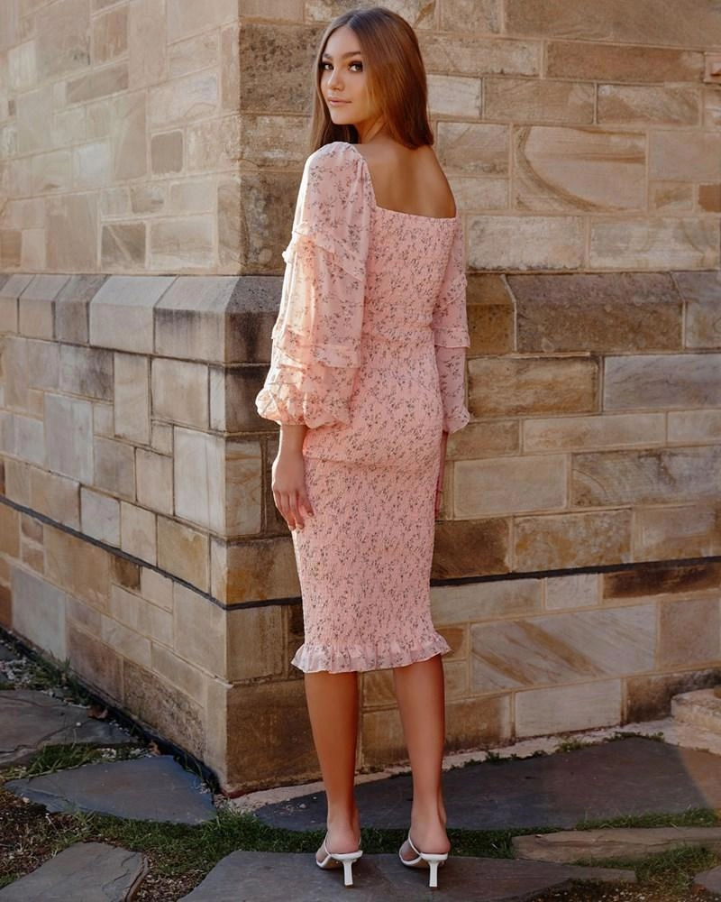 Ena Dress - Baby Pink Texture Mood Cinched-Waist