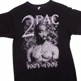 Relaxed Wear Timeless Layer VINTAGE 2PAC RAP 1971 1996 TEE SHIRT 1990s SIZE MEDIUM