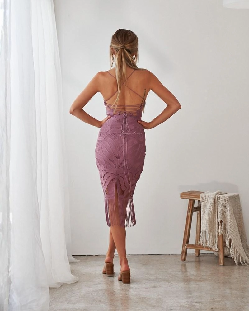 Khaleesi Dress - Dusty Purple Form Fit Smooth Shape