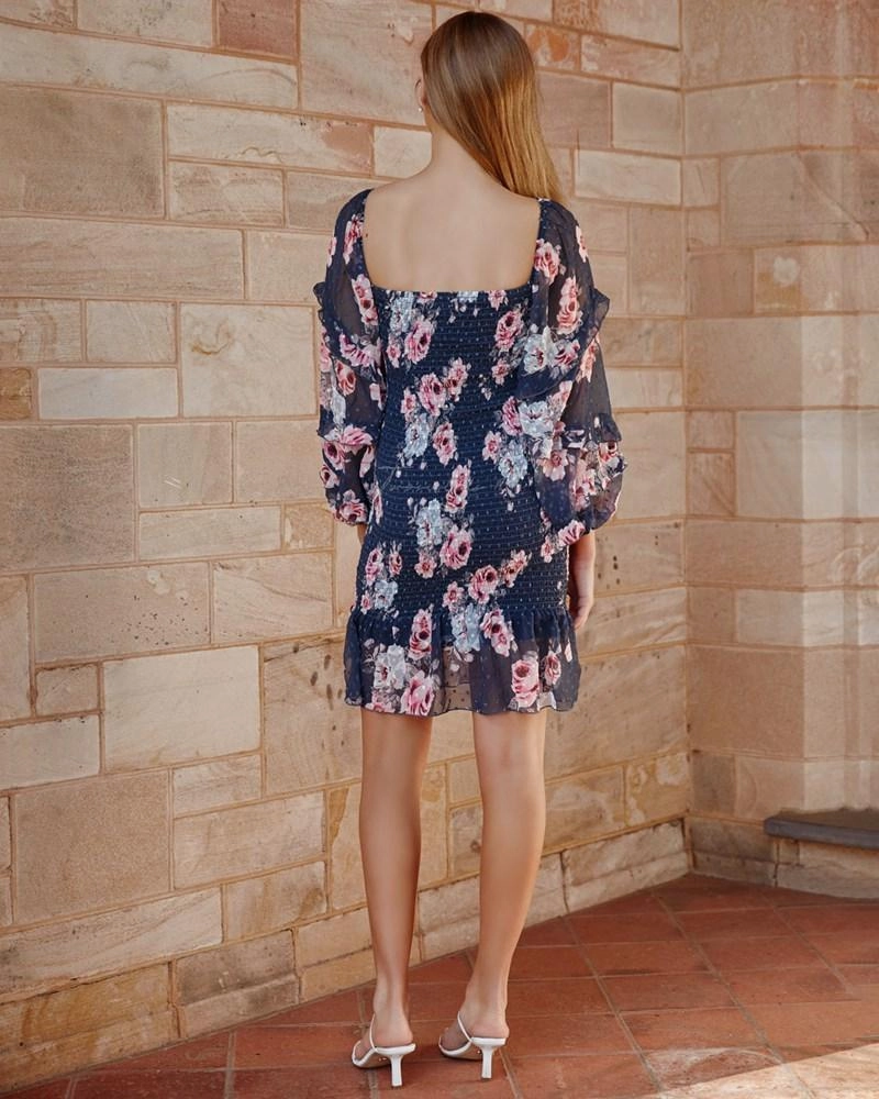 Gail Dress - Navy Floral (Final Sale) Minimalist Look Stylish Wear
