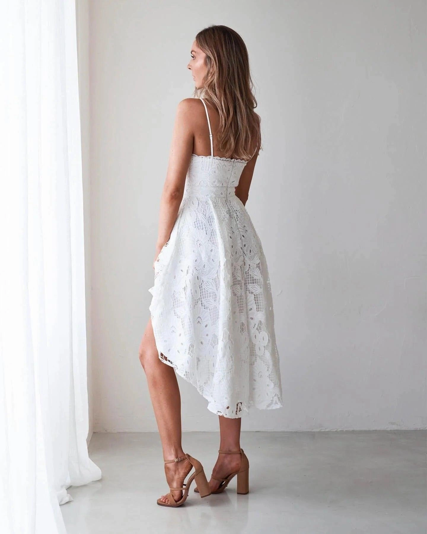 Hadara Dress - White Timeless Touch