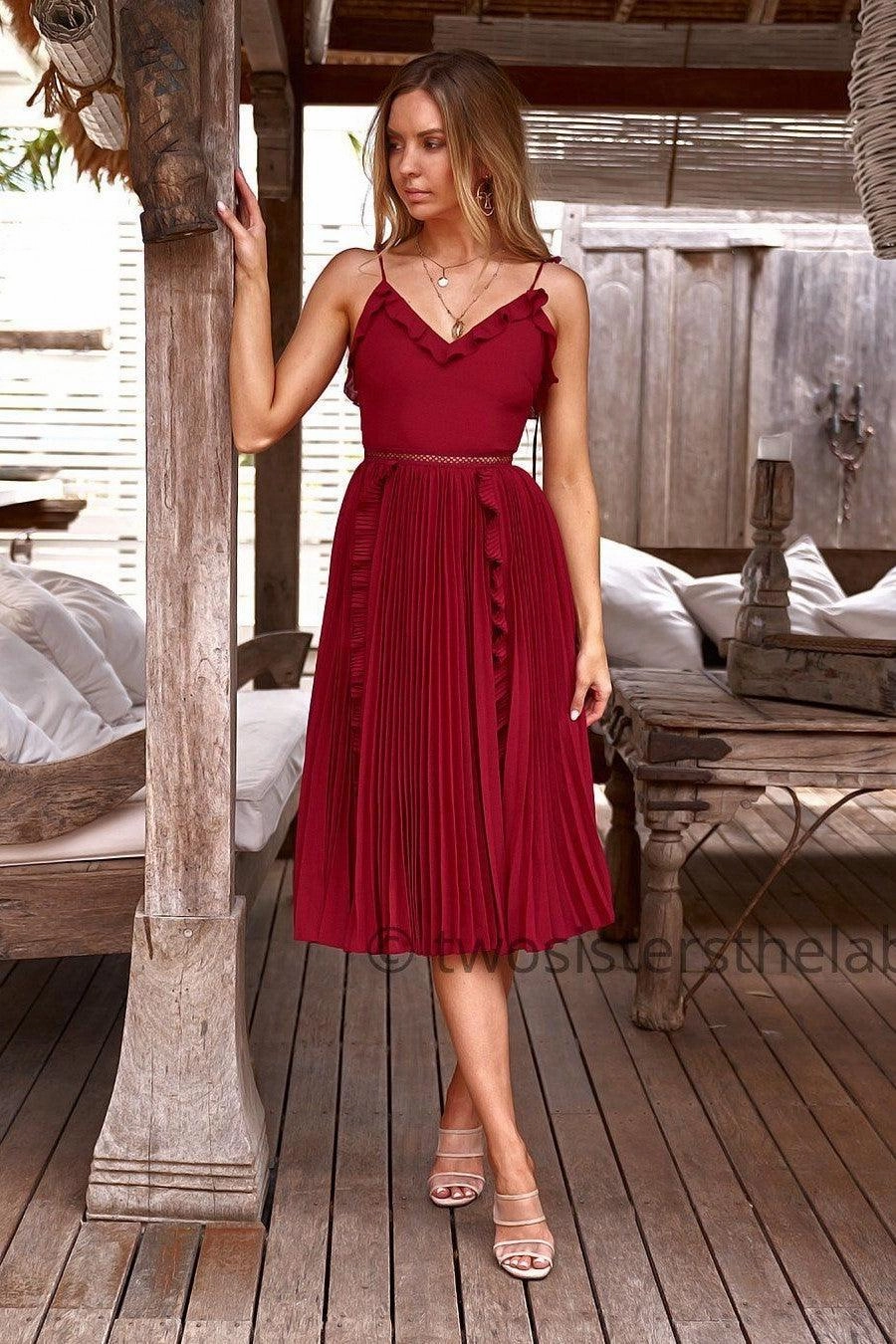 Maia Dress - Red (Final Sale) Perfectly Crafted Anti-Static-Finish