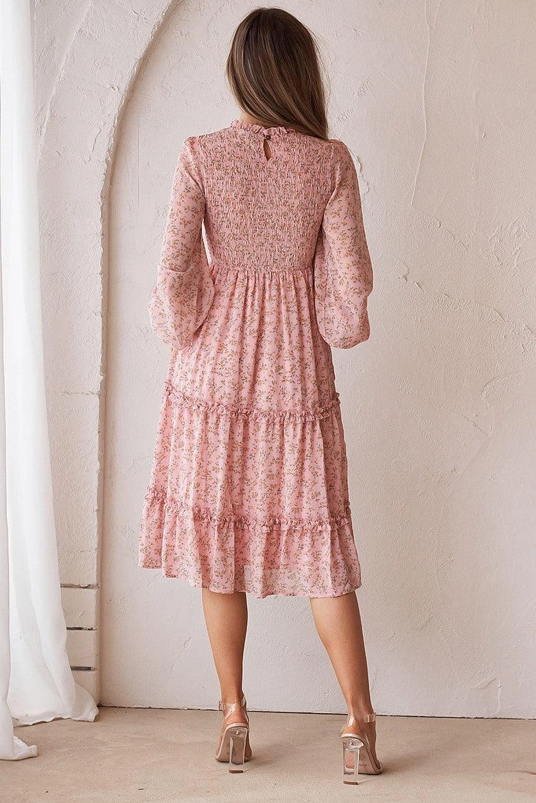 Fashionable Layers City Rhythm Juniper Shirred Dress - Blush