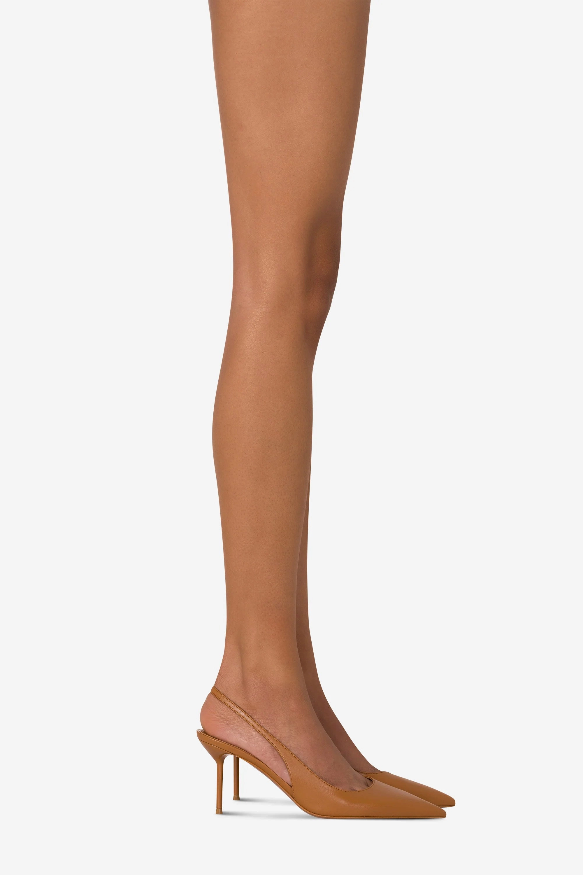 Lidia Slingback in Tan Power Outfit