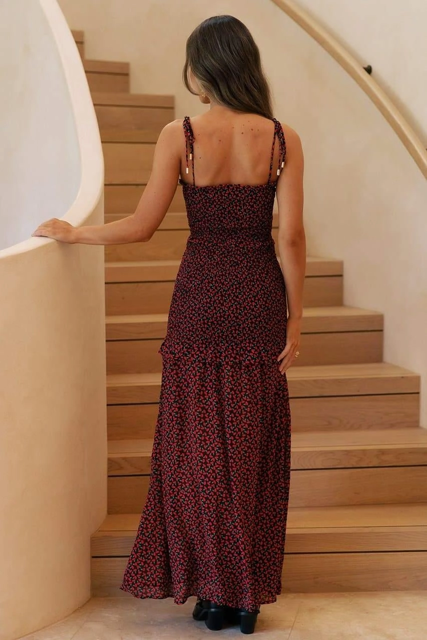 Lizbeth Maxi Dress - Black Floral Fresh Style PlushLining
