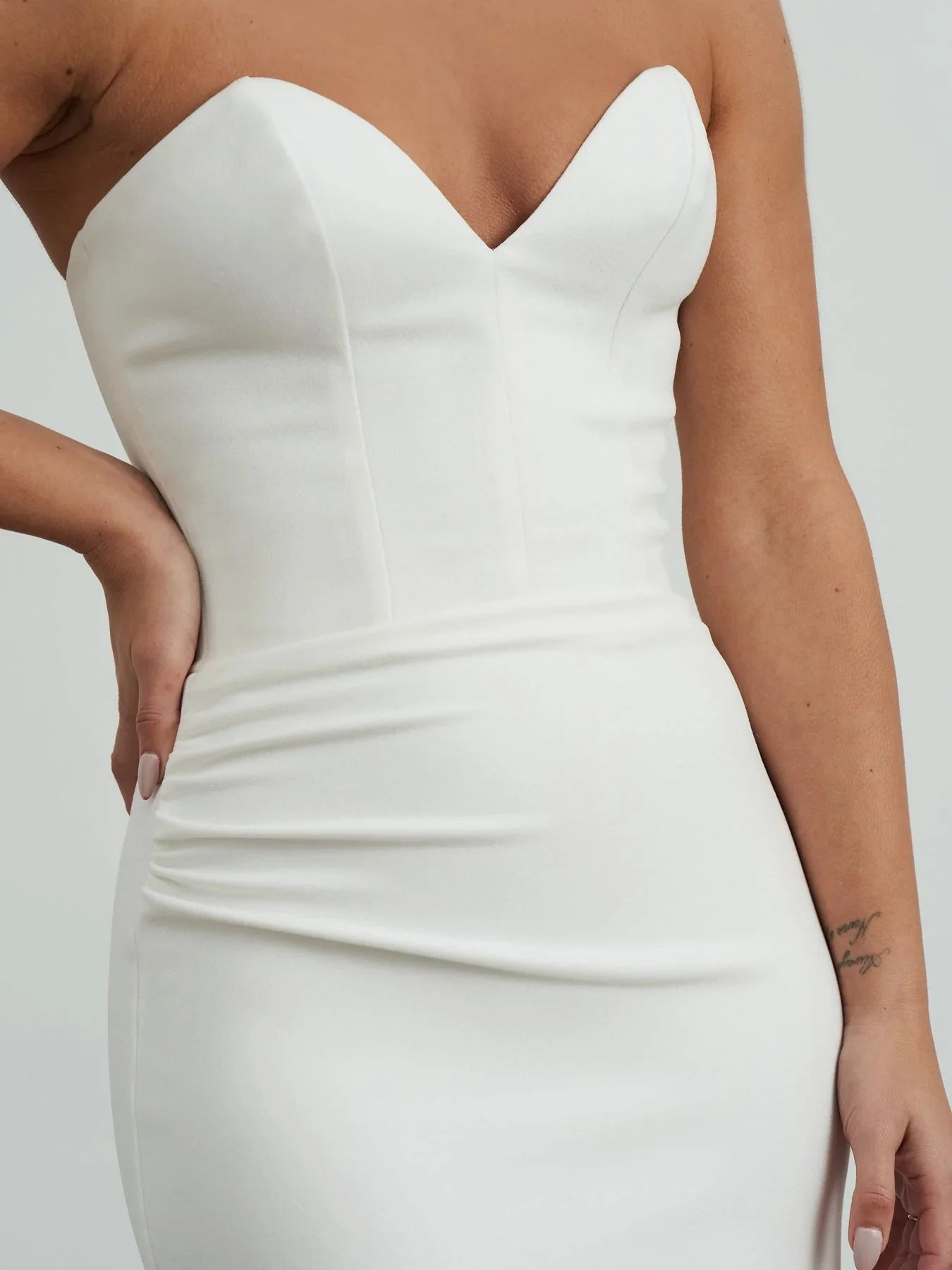 Must-have Luci Midi Dress - White