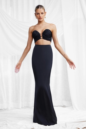 Murilo Skirt - Black Elegant Outline Collar Accent