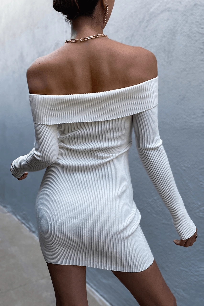 Easy Look Straight-Cut Palm Knit Dress - Cream