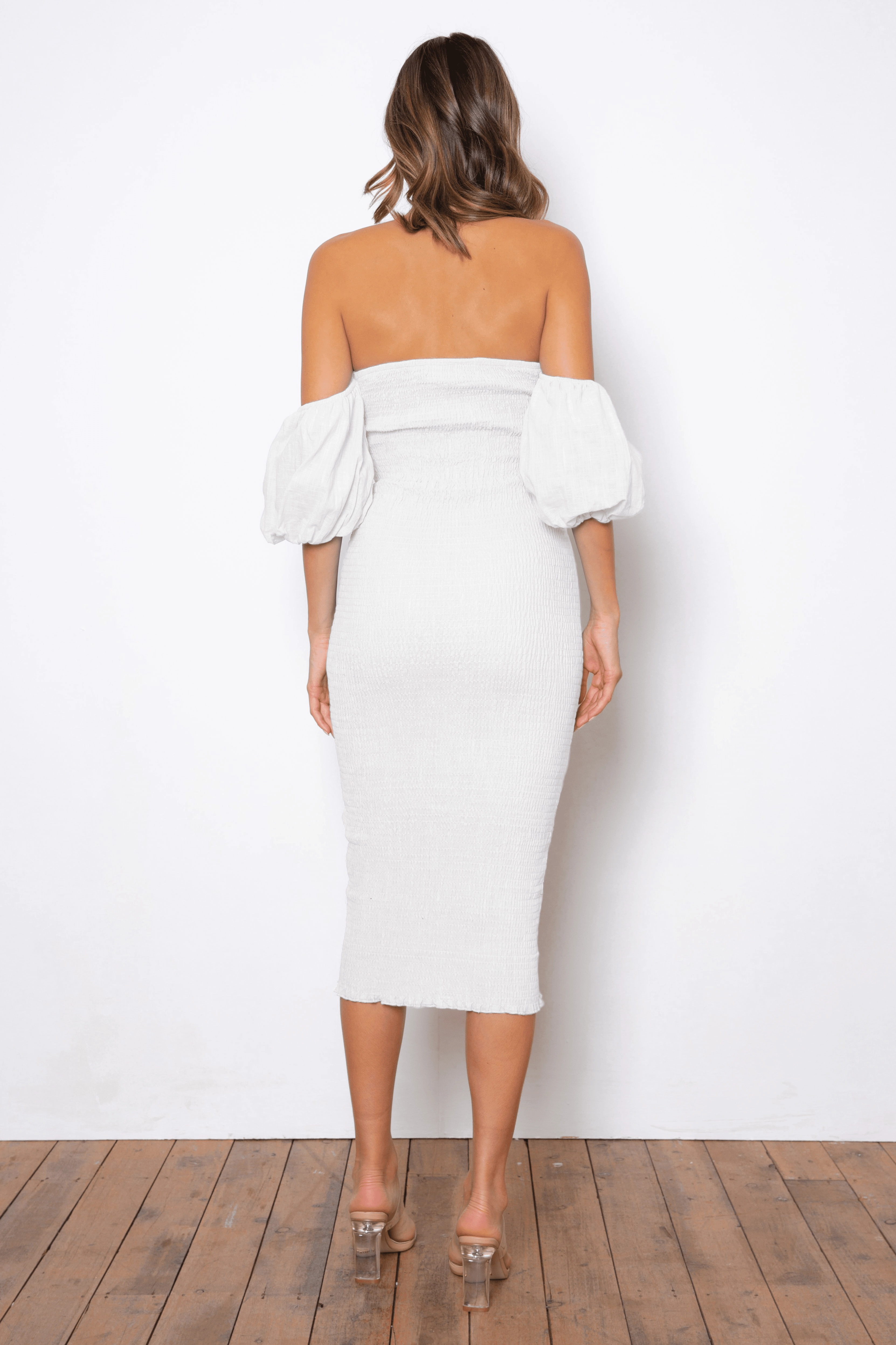 Poised Vibe Rural Charm Sweetie Midi Dress - White