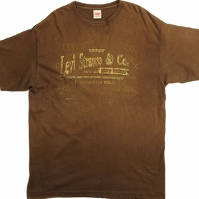 Trendy Tops VINTAGE LEVI'S TEE SHIRT 1995 SIZE LARGE MADE IN USA