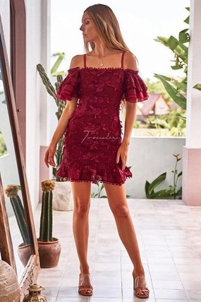 Beatrice Dress - Red (Final Sale) Stylish Waistband Fit