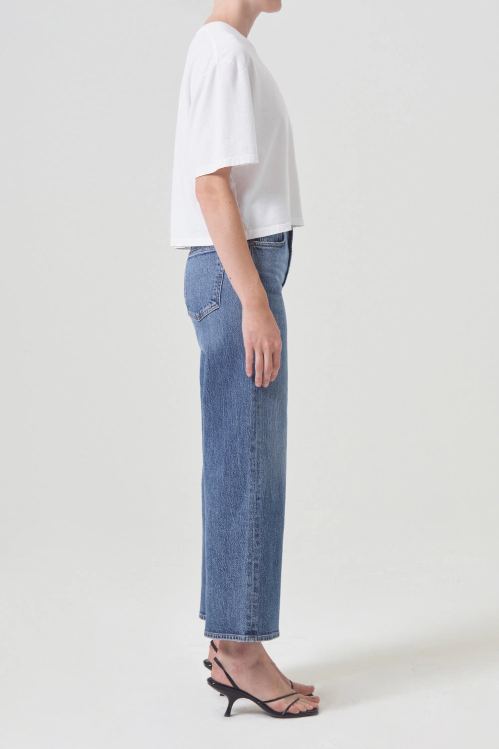 Comfy Choice Light Washed Harper Crop Jean