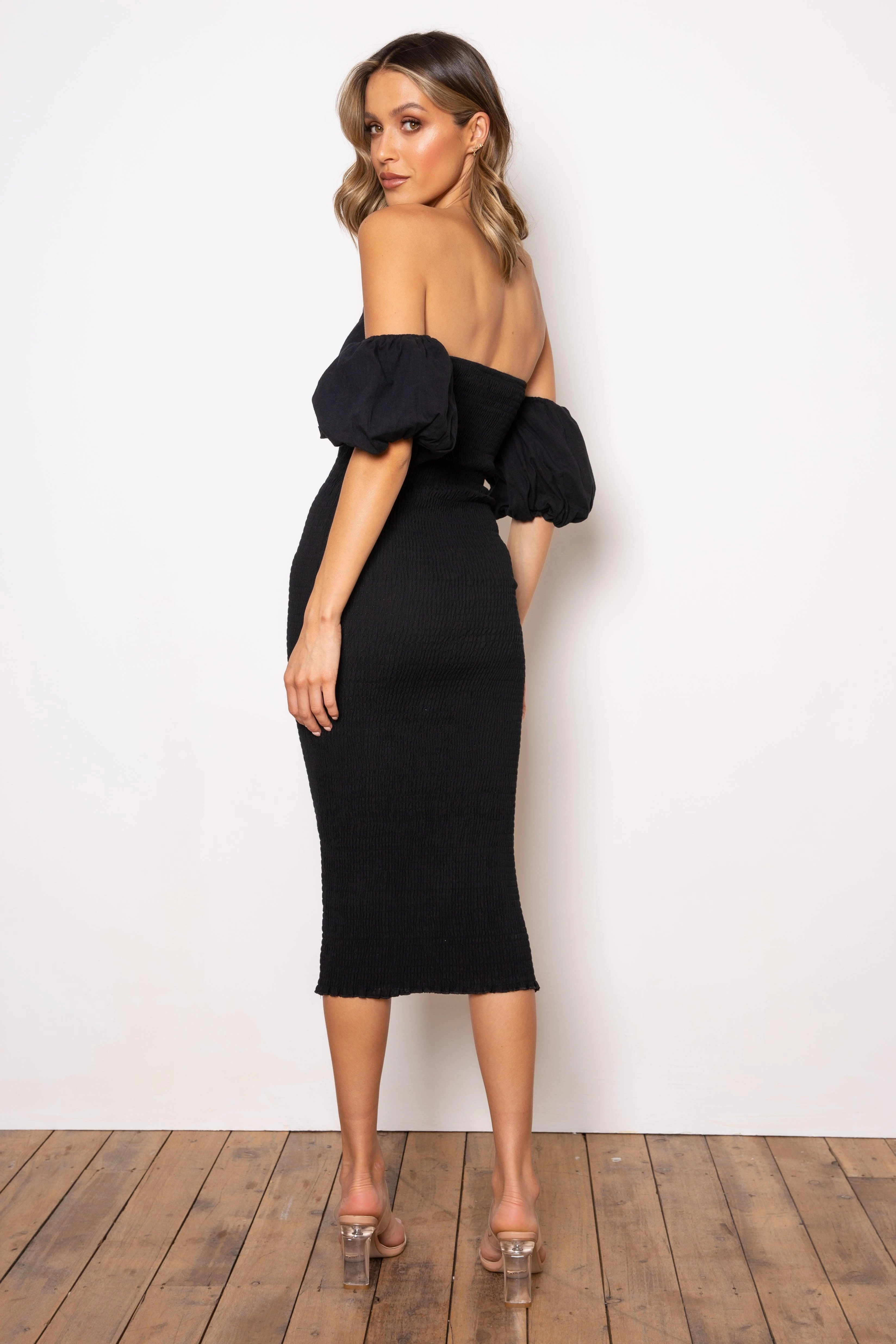 Casual Elegance Sweetie Midi Dress - Black
