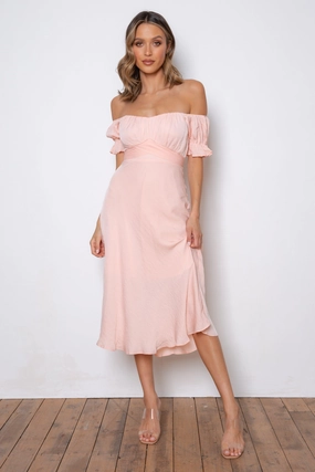 Versatile Look LightweightMaterial Samantha Dress - Light Pink
