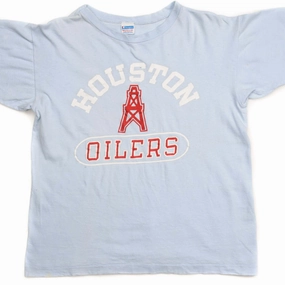 VINTAGE CHAMPION NFL HOUSTON OILERS TEE SHIRT 1969-EARLY 1980S SIZE MEDIUM MADE IN USA Minimal Layers Effortless Fashion