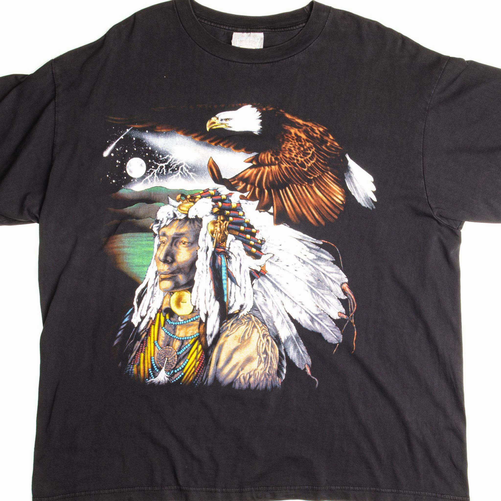 VINTAGE NATIVE AMERICAN AND BALD EAGLE TEE SHIRT SIZE XL Chilly Weather Style Minimal Look