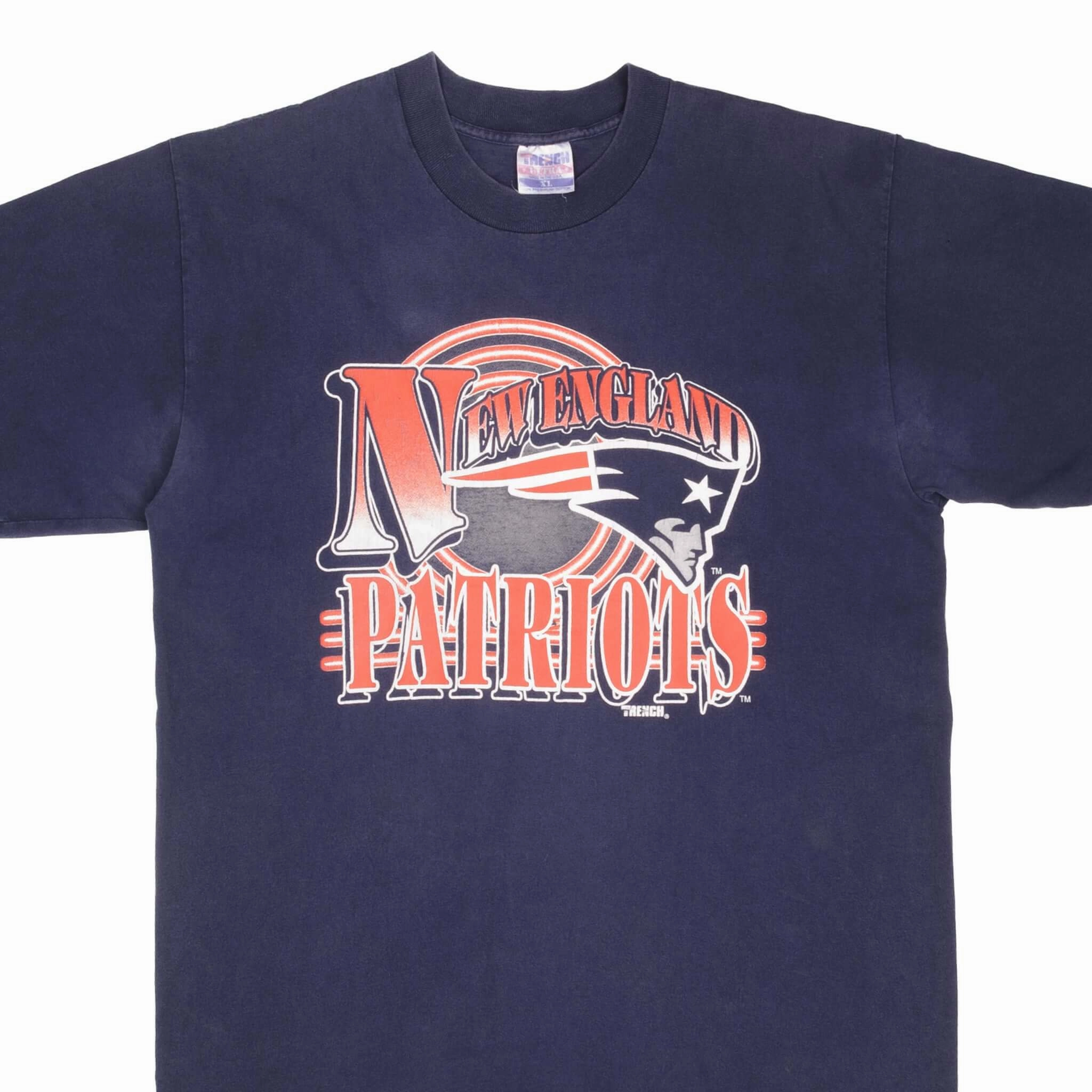Perfect for Outdoors VINTAGE NFL NEW ENGLAND PATRIOTS 1990S TEE SHIRT SIZE LARGE MADE IN USA