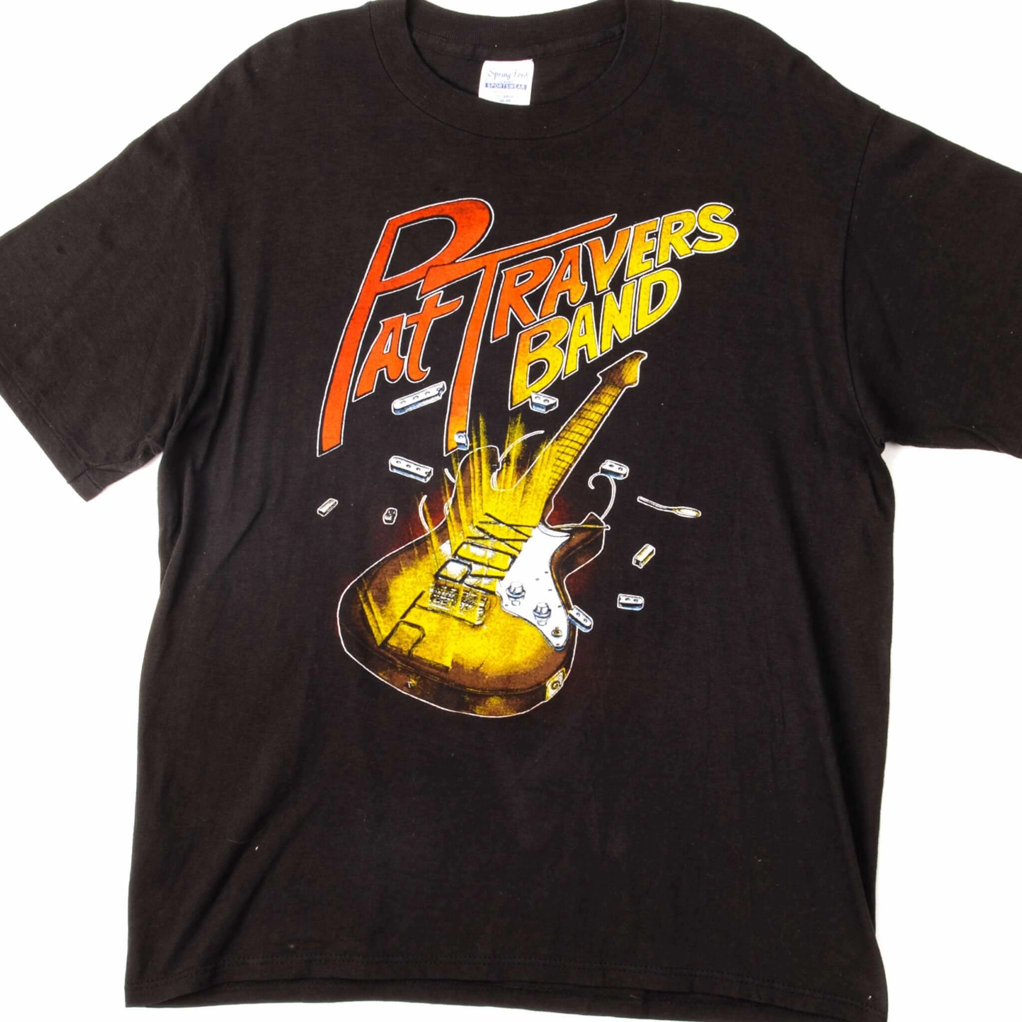 Heavyweight Weave Classic Smart VINTAGE PAT TRAVERS BAND TOUR 1987 TEE SHIRT SIZE LARGE MADE IN USA