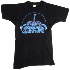 VINTAGE SCORPIONS BLACKOUT TOUR TEE SHIRT 1982 SIZE XS MADE IN USA Yarn Dyed Fabric