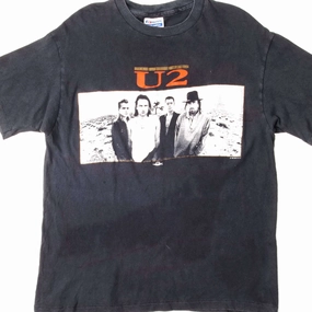 Casual Layers VINTAGE U2 THE JOSHUA TREE TOUR FALL 1987 TEE SHIRT SIZE MEDIUM MADE IN USA