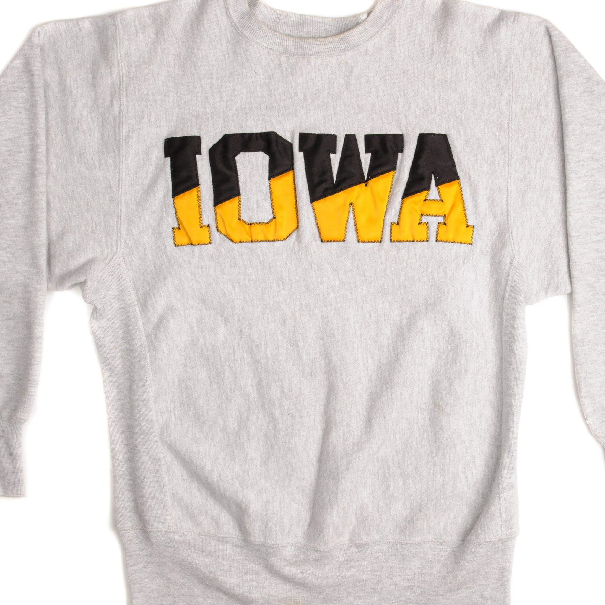 Layered Fashion VINTAGE CHAMPION REVERSE WEAVE SWEATSHIRT 1990-MID 1990??s SIZE LARGE MADE IN USA