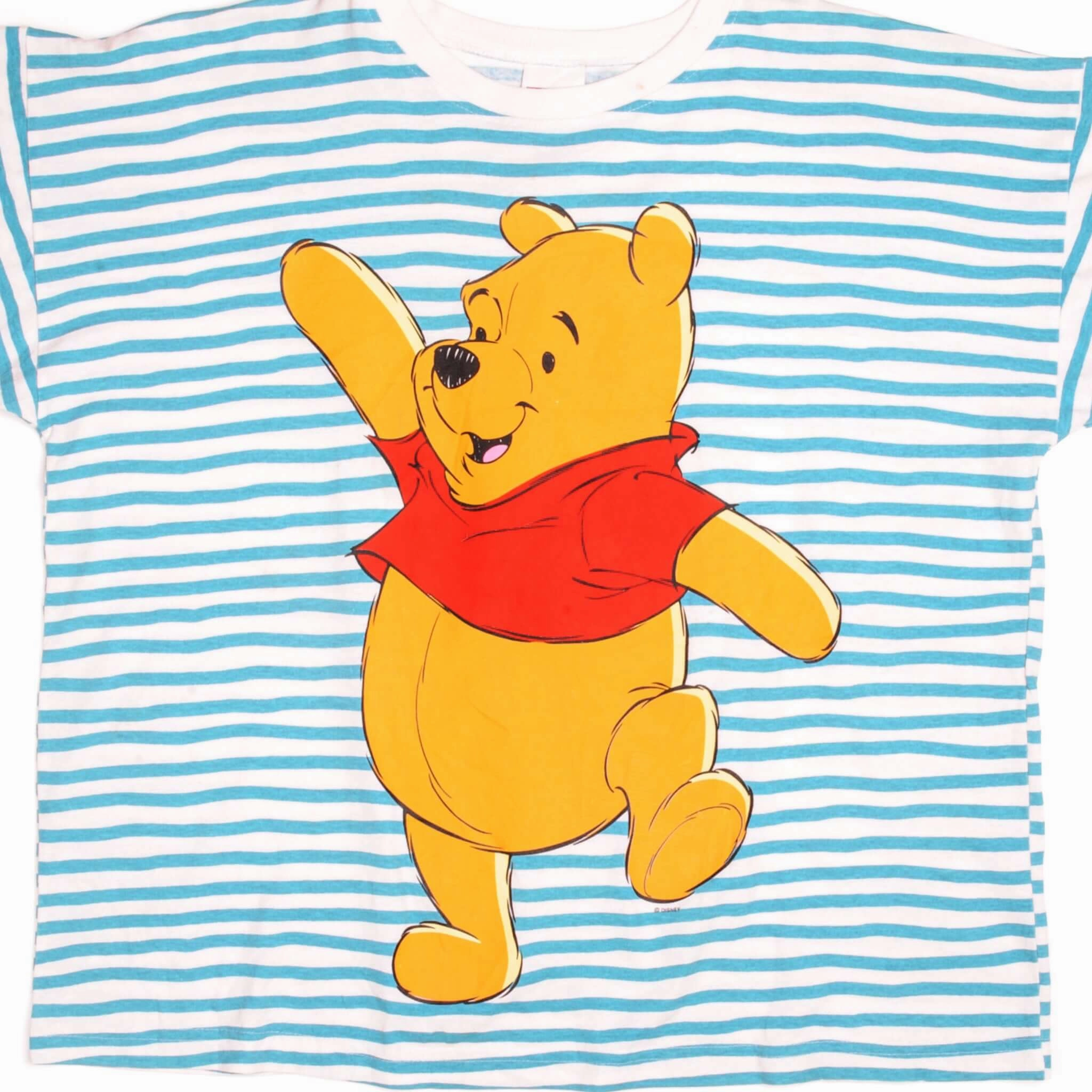 VINTAGE DISNEY WINNIE THE POOH TEE SHIRT SIZE MEDIUM MADE IN USA Cozy Hug